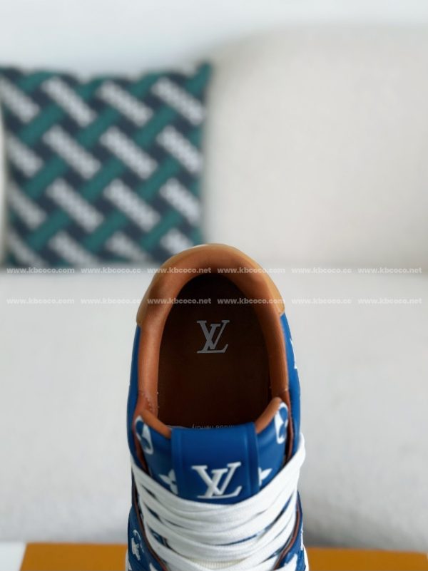 「#4033」LOUIS VUITTON TRAINER SNEAKERS - Image 9