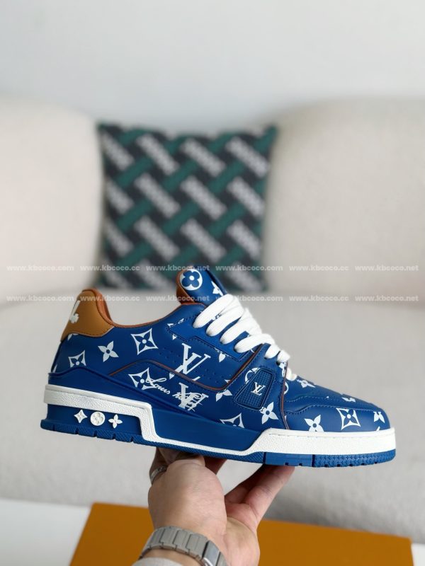 「#4033」LOUIS VUITTON TRAINER SNEAKERS - Image 6