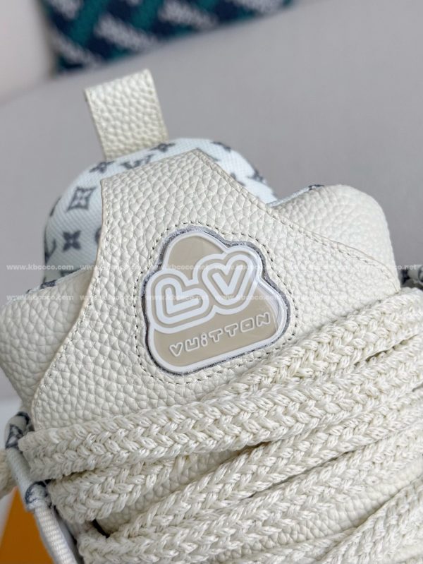 「#4034」LOUIS VUITTON RUNNER TATIC SNEAKERS - Image 10