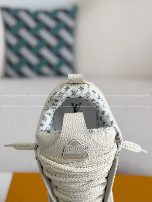 「#4034」LOUIS VUITTON RUNNER TATIC SNEAKERS - Image 8
