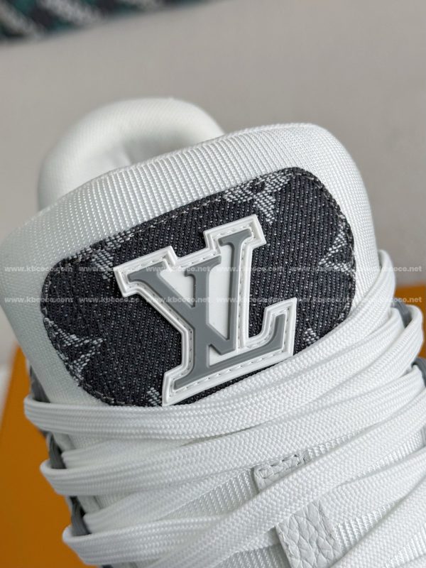 「#3769」 LOUIS VUITTON TRAINER SNEAKERS - Image 10
