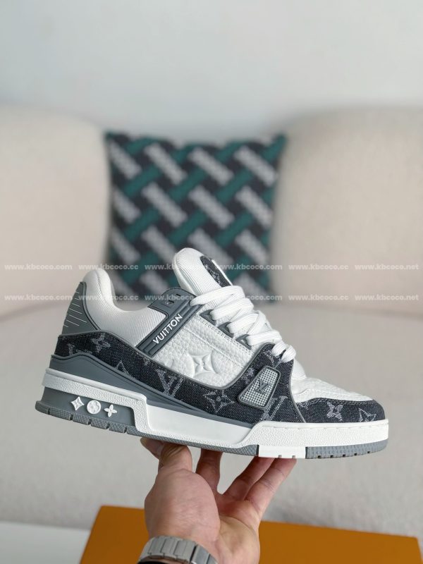 「#3769」 LOUIS VUITTON TRAINER SNEAKERS - Image 6