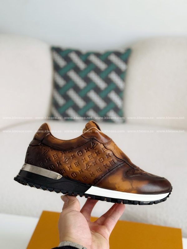 「#4053」LOUIS VUITTON  LEATHER LOW-TOP SHOES - Image 6