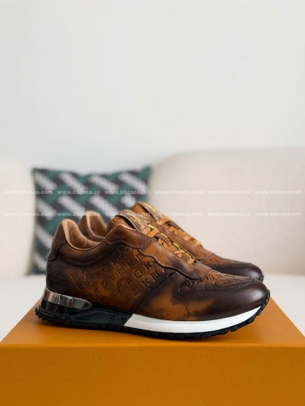 「#4053」LOUIS VUITTON  LEATHER LOW-TOP SHOES