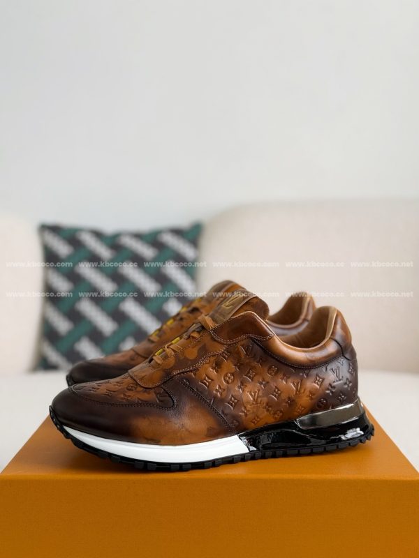「#4053」LOUIS VUITTON  LEATHER LOW-TOP SHOES - Image 2