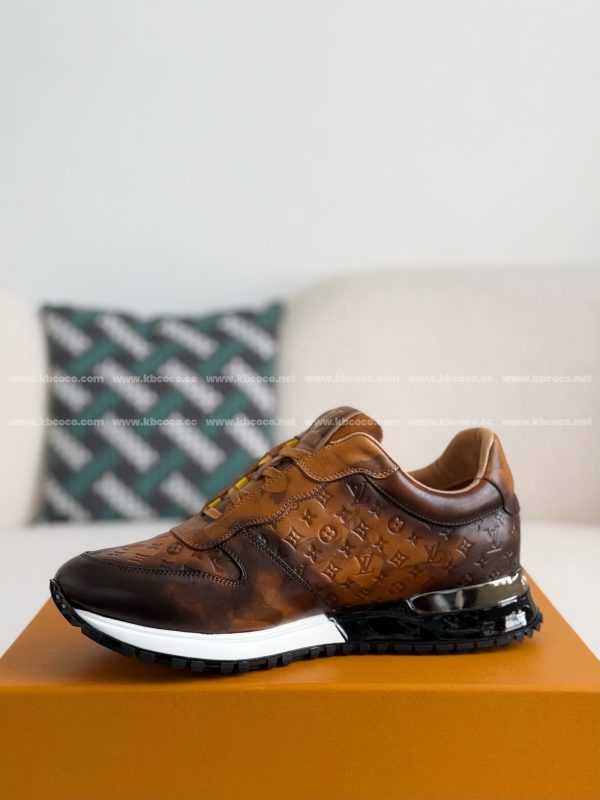 「#4053」LOUIS VUITTON  LEATHER LOW-TOP SHOES - Image 4