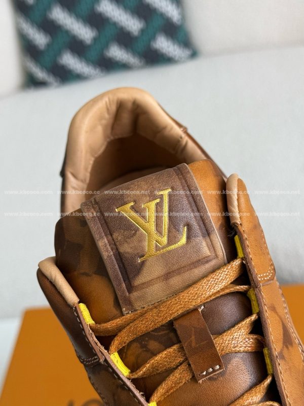 「#4053」LOUIS VUITTON  LEATHER LOW-TOP SHOES - Image 10