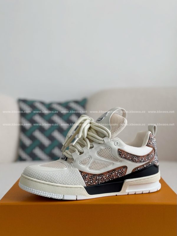「#4071」LOUIS VUITTON SKATE SNEAKERS - Image 4
