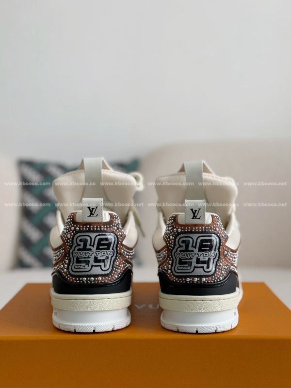 「#4071」LOUIS VUITTON SKATE SNEAKERS - Image 3