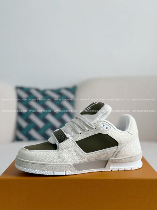 「#4116」LOUIS VUITTON RUNNER TATIC SNEAKERS - Image 4