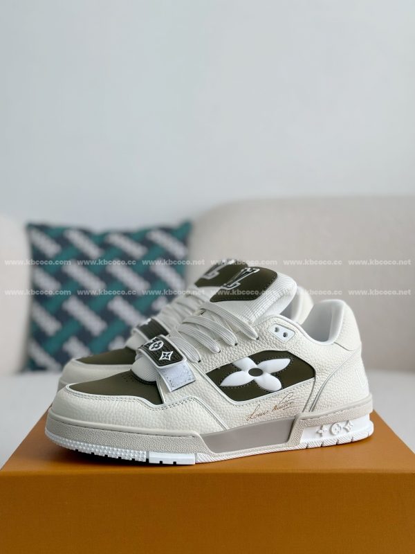 「#4116」LOUIS VUITTON RUNNER TATIC SNEAKERS - Image 2