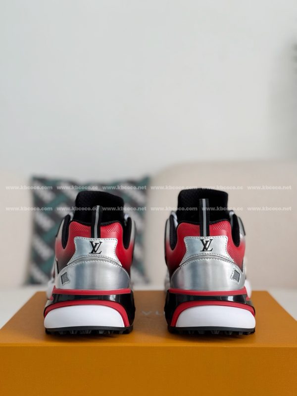 「#4187」LOUIS VUITTON RUNNER SNEAKERS - Image 3