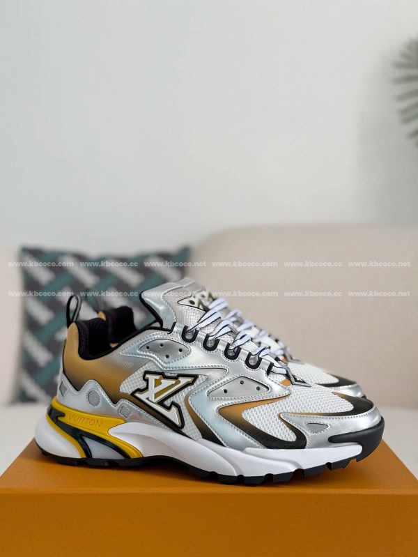 「#4189」LOUIS VUITTON RUNNER SNEAKERS