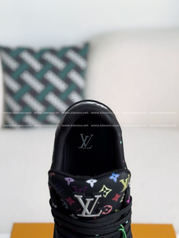 「#4230」LOUIS VUITTON SNEAKERS - Image 9