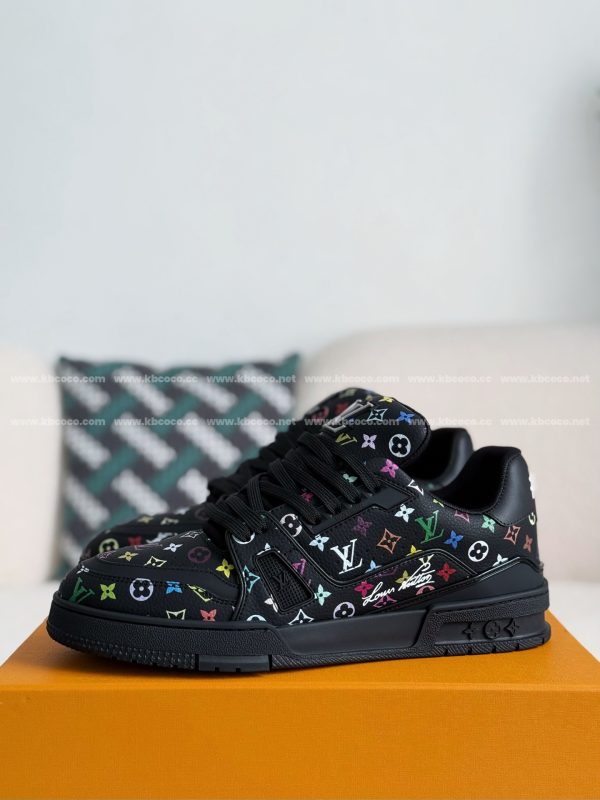 「#4230」LOUIS VUITTON SNEAKERS - Image 2