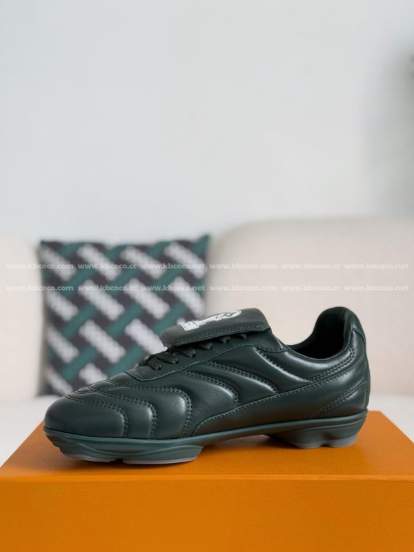 「#4247」LV Footprint Soccer Sneaker - Image 4