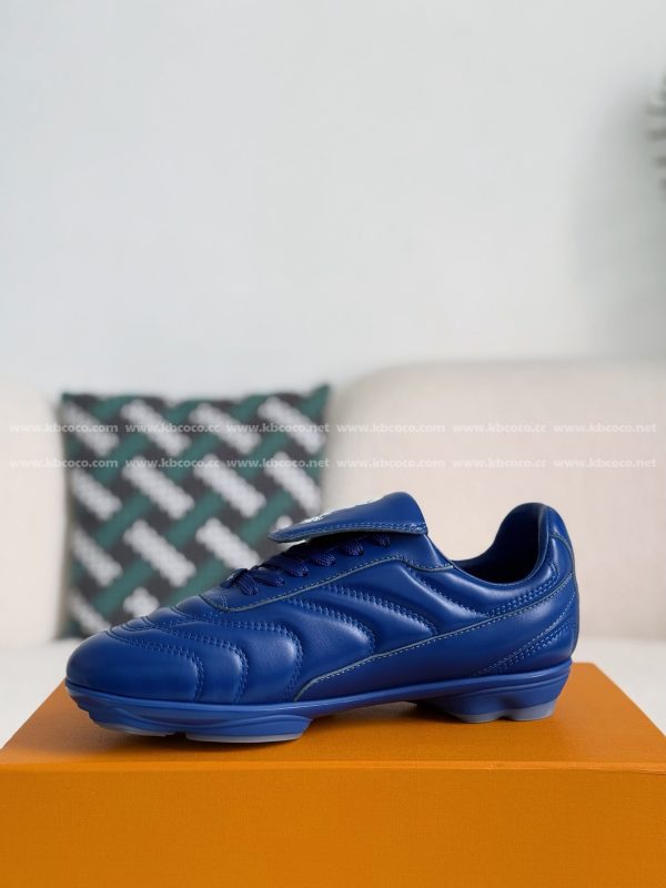 「#4248」LV Footprint Soccer Sneaker - Image 4