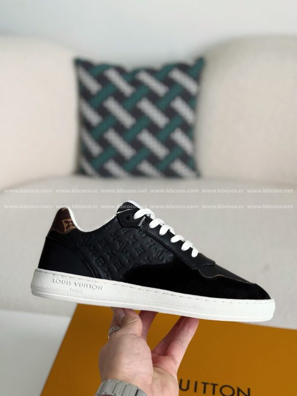 「#4302」Louis Vuitton Leather dark concave printed board shoes - Image 6