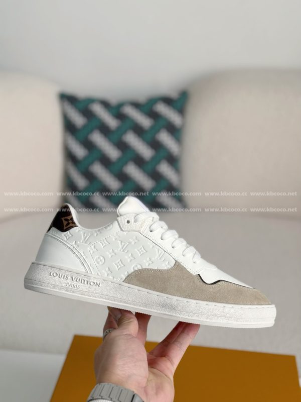 「#4303」Louis Vuitton Leather dark concave printed board shoes - Image 6