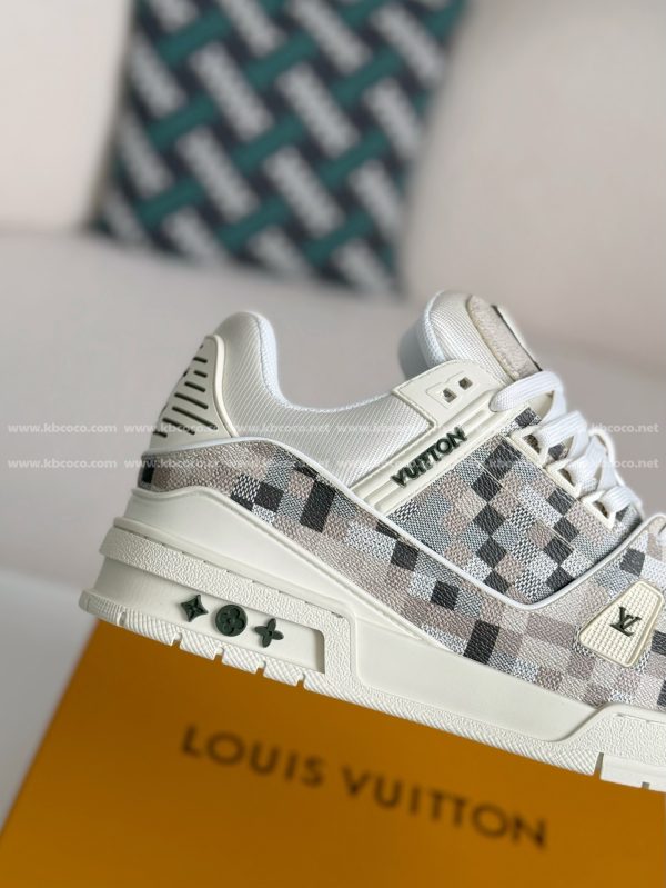 「#4427」LOUIS VUITTON TRAINER SNEAKERS - Image 7