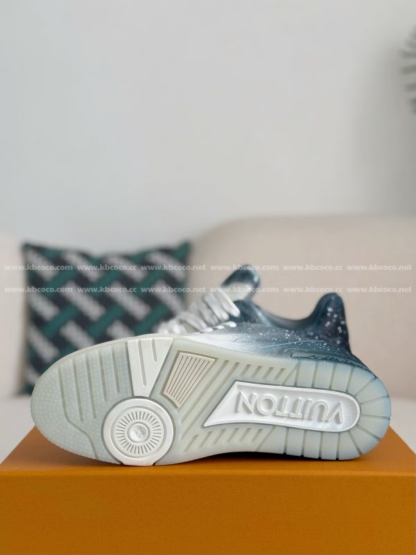 「#4432」LOUIS VUITTON TRAINER SNEAKERS - Image 5