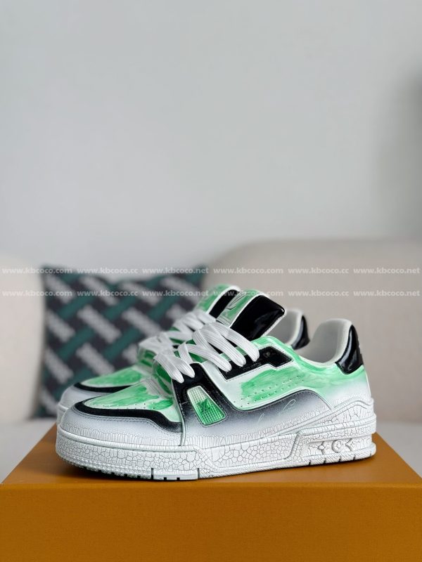 「#4489」LOUIS VUITTON TRAINER SNEAKERS - Image 2