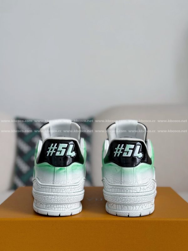 「#4489」LOUIS VUITTON TRAINER SNEAKERS - Image 3