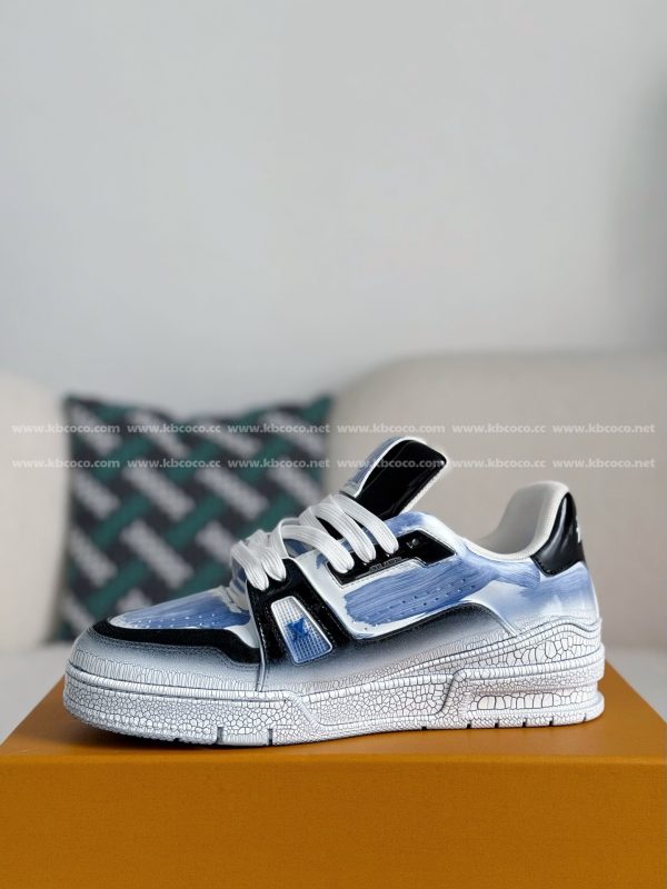 「#4492」LOUIS VUITTON TRAINER SNEAKERS - Image 4
