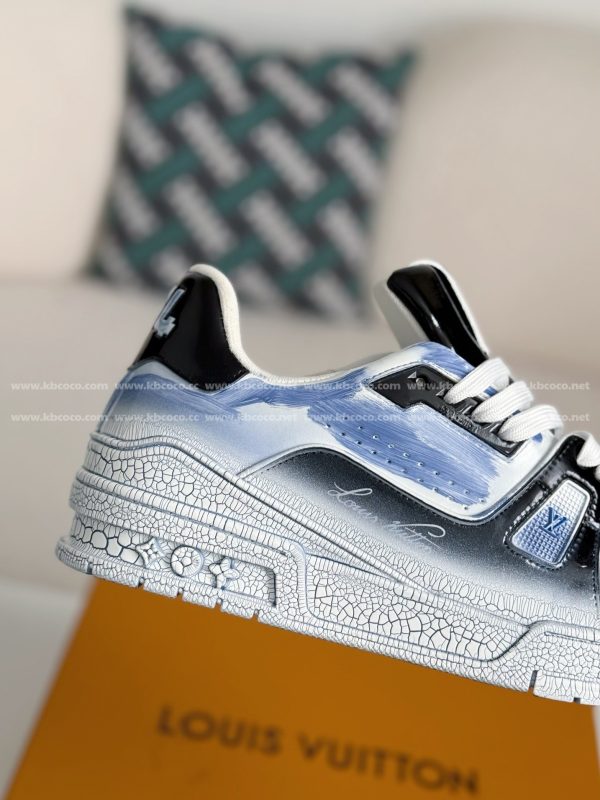「#4492」LOUIS VUITTON TRAINER SNEAKERS - Image 7