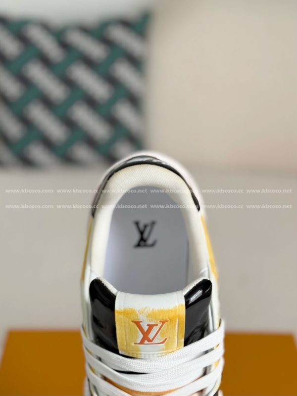 「#4493」LOUIS VUITTON TRAINER SNEAKERS - Image 8