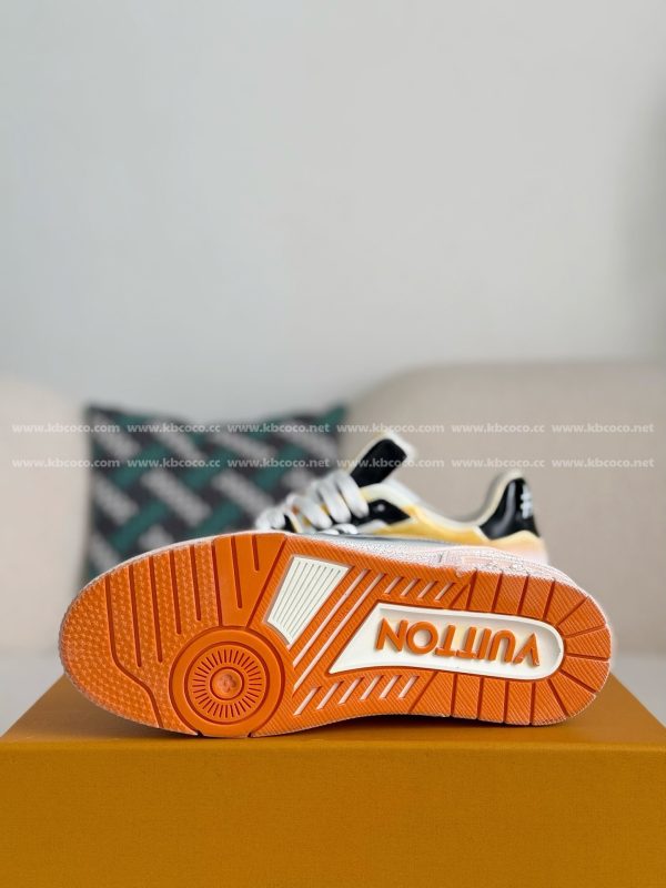 「#4493」LOUIS VUITTON TRAINER SNEAKERS - Image 5