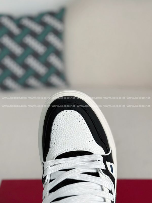 ¡¸#4516¡¹Valentino Garavani Leather Casual Shoes - Image 9