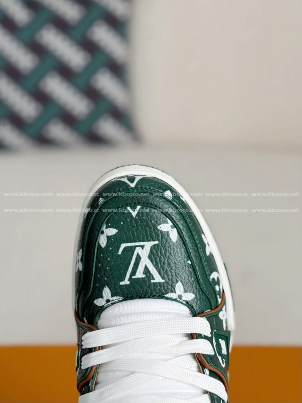 「#4538」LOUIS VUITTON TRAINER SNEAKERS - Image 9