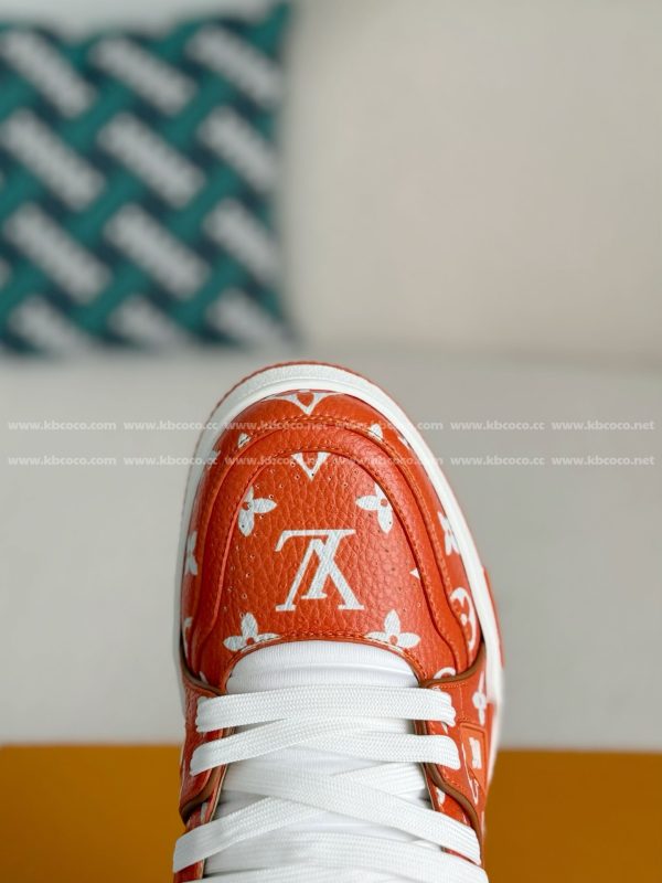 「#4539」LOUIS VUITTON TRAINER SNEAKERS - Image 9