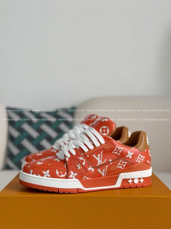 「#4539」LOUIS VUITTON TRAINER SNEAKERS - Image 2