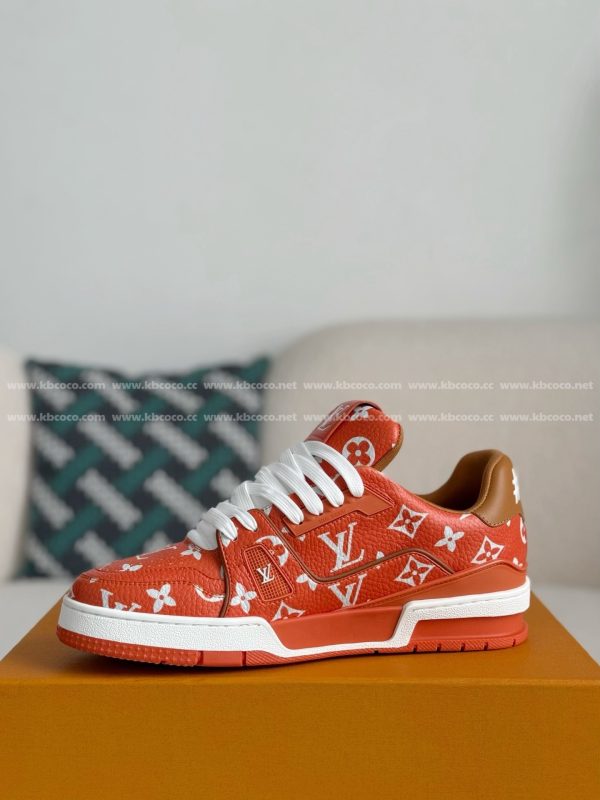 「#4539」LOUIS VUITTON TRAINER SNEAKERS - Image 4