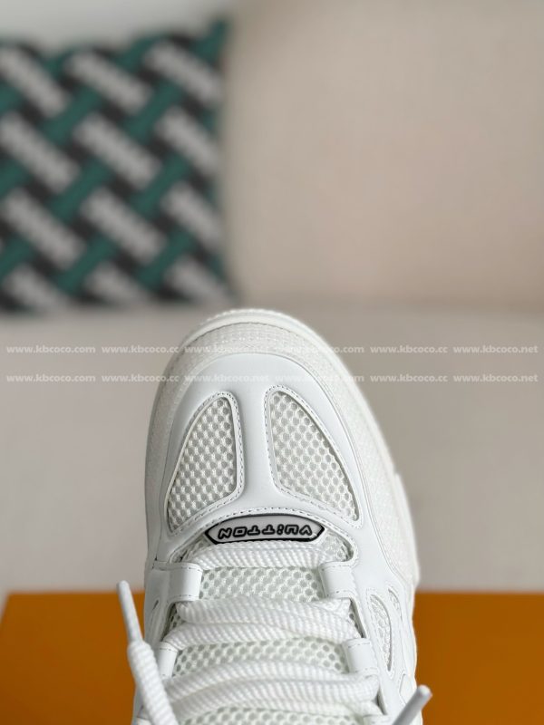 「#4540」LOUIS VUITTON RUNNER TATIC SNEAKERS - Image 9