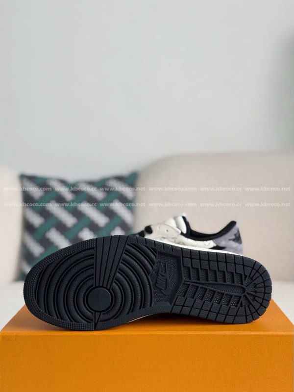 「#4544」LOUIS VUITTON x Jordan Air Jordan Casual Sneakers - Image 5