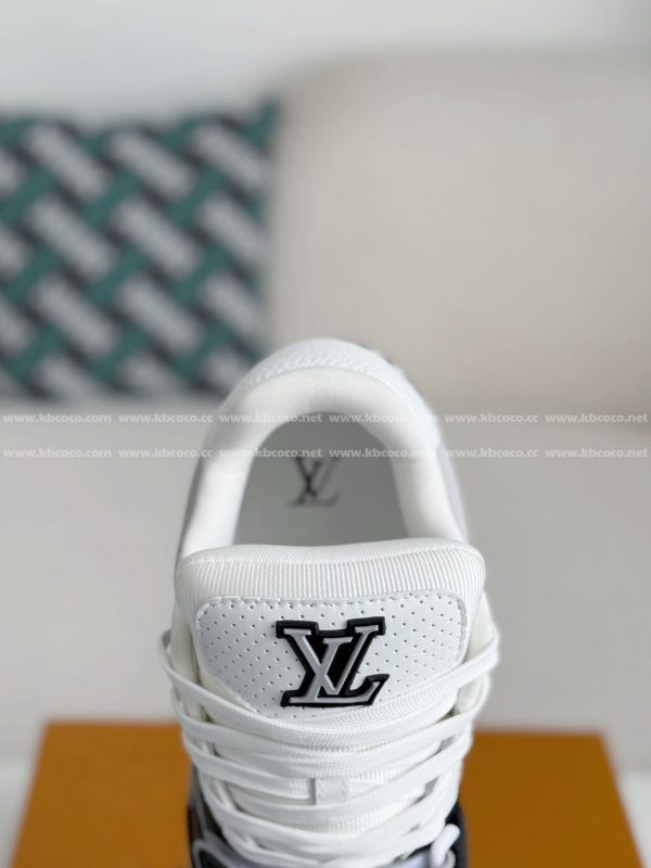 「#4634」LOUIS VUITTON TRAINER SNEAKERS - Image 9