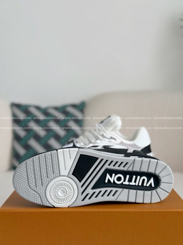 「#4634」LOUIS VUITTON TRAINER SNEAKERS - Image 5