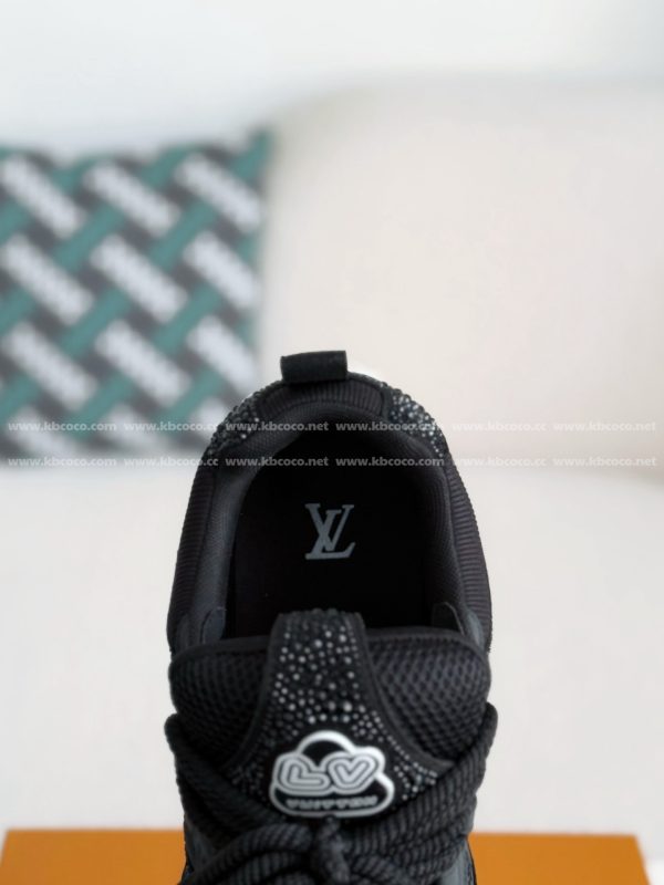 「#4637」LOUIS VUITTON RUNNER TATIC SNEAKERS - Image 9