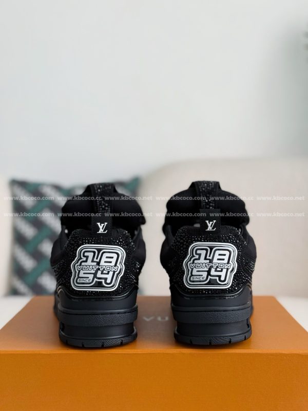「#4637」LOUIS VUITTON RUNNER TATIC SNEAKERS - Image 3