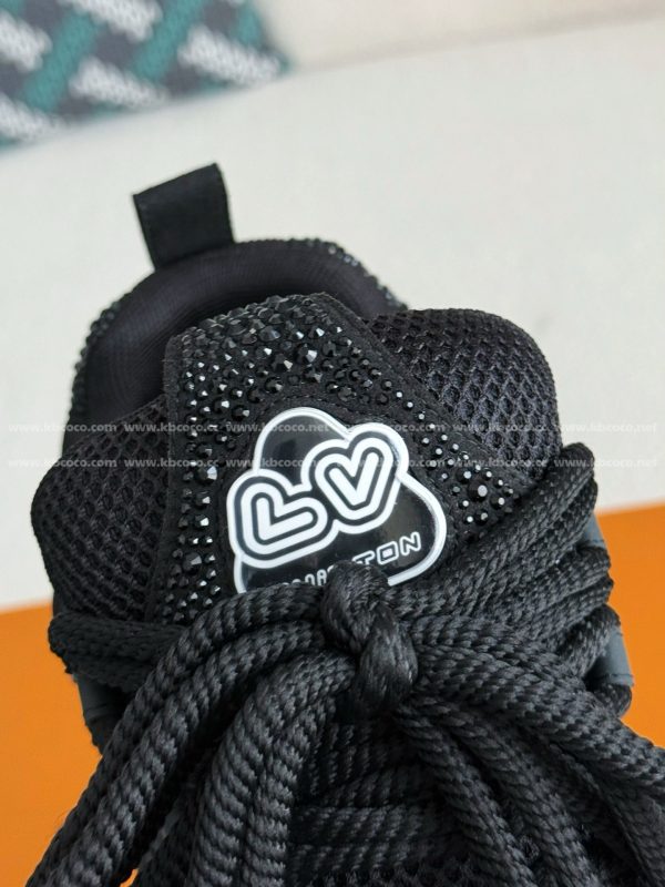 「#4637」LOUIS VUITTON RUNNER TATIC SNEAKERS - Image 10