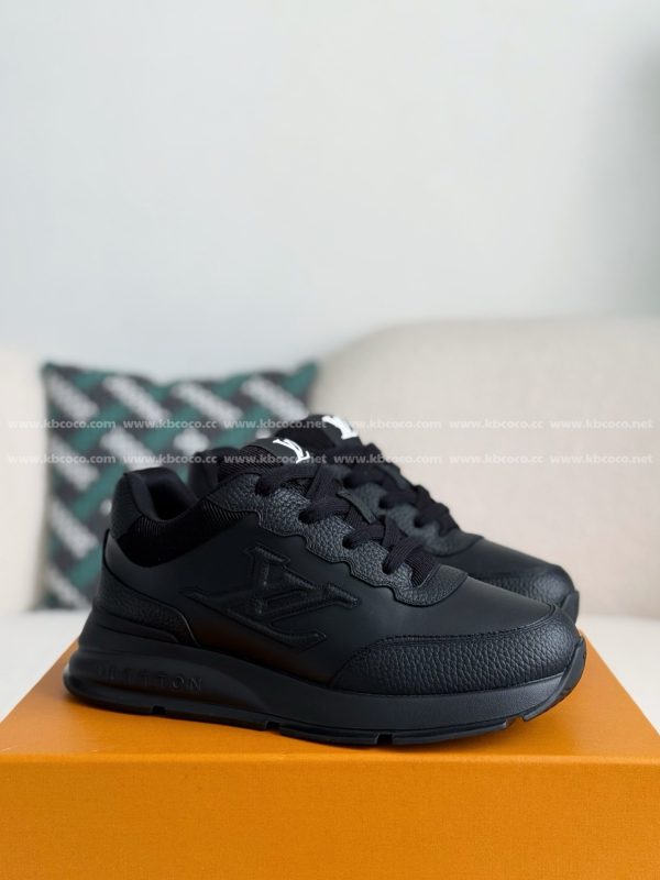「#4640」LOUIS VUITTON 2025 Autumn And Winter Series Classic Leather Casual Shoes