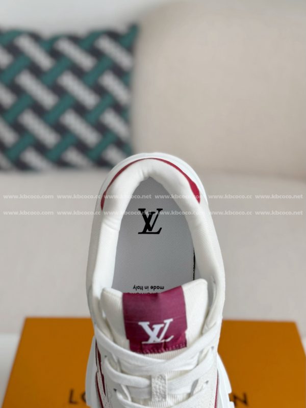 「#4643」LOUIS VUITTON 2025 Autumn And Winter Series Classic Leather Casual Shoes - Image 9
