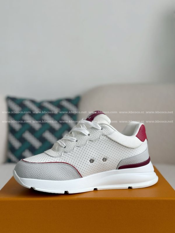 「#4643」LOUIS VUITTON 2025 Autumn And Winter Series Classic Leather Casual Shoes - Image 4