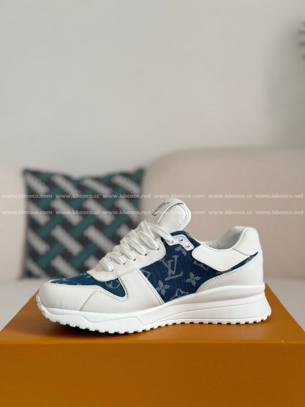 「#4672」LOUIS VUITTON RUN AWAY CASUAL SHOES - Image 4