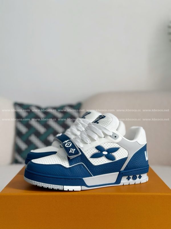 「#4674」LOUIS VUITTON TRAINER SNEAKERS - Image 2