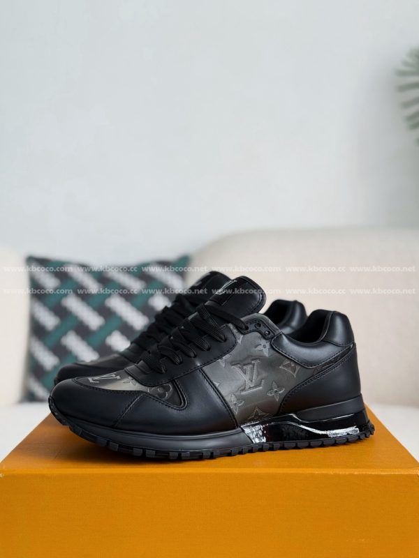 「#4676」LOUIS VUITTON RUN AWAY CASUAL SHOES - Image 2