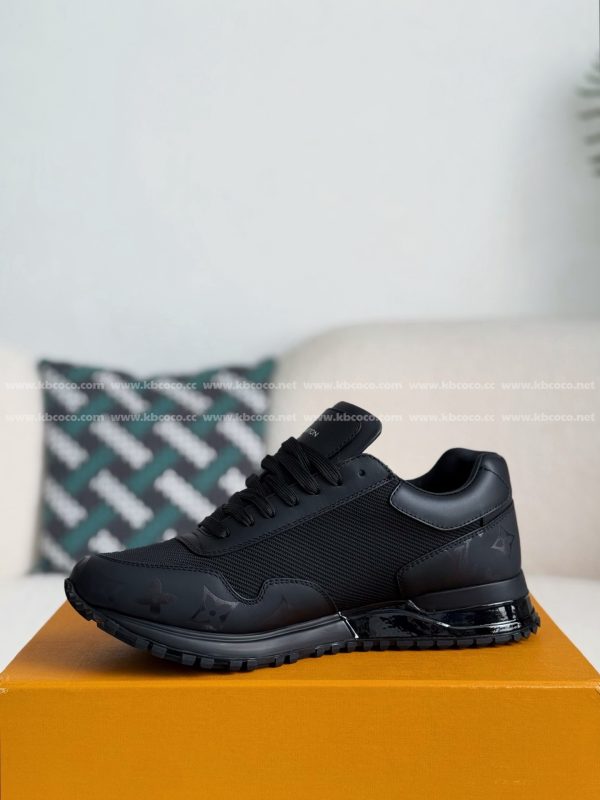 「#4677」LOUIS VUITTON RUN AWAY CASUAL SHOES - Image 4